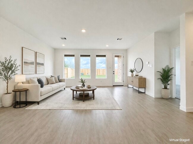 Photo - 31906 Blossom Ln