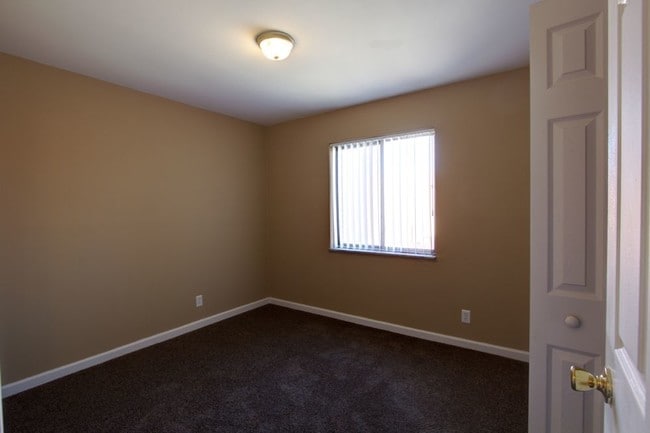 Bloomfield Apartments