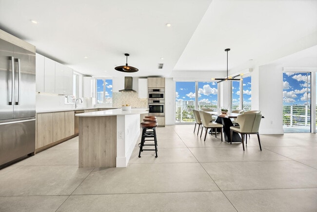 Photo - 612 Bayshore Dr Unit 802