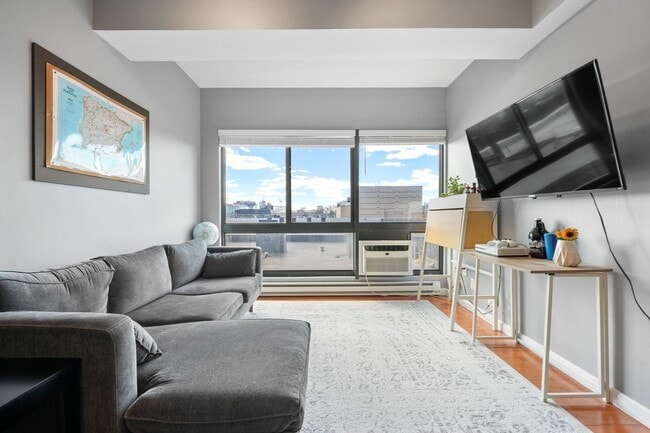 Photo - 12 Stoneholm St Apartment Unit 621