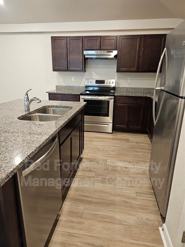 Photo - 1957 Laverna Ave