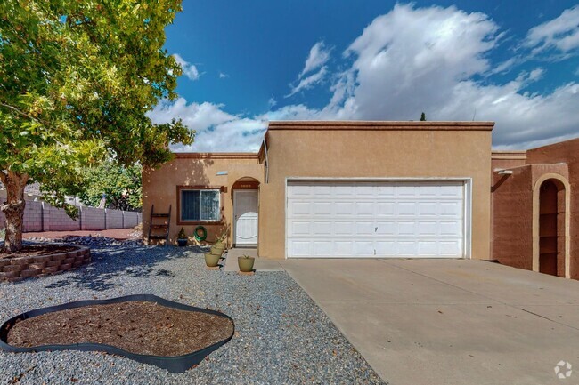 Building Photo - UNSER/LADERA 2 Bedroom  2 Bath  2 car gara... Rental