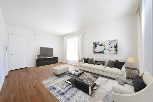 Photo - 729 Gayley Ave Unit 301