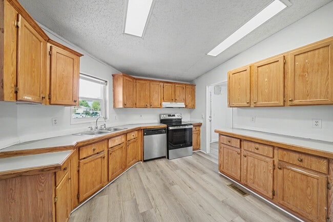 Photo - 2310 Perry Ave