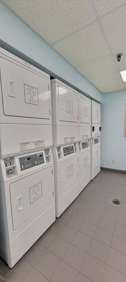 Photo - Somerset Manor/ Le Quai D'Orsay