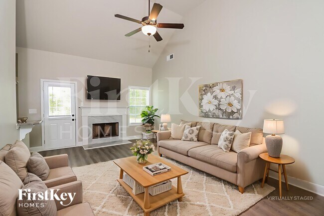 Photo - 177 Cranbrooke Dr