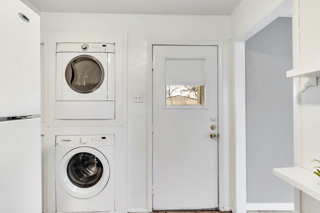 Photo - 1129 4th Ave N