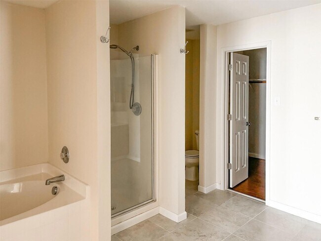 Photo - 2013 Shawnee Trail