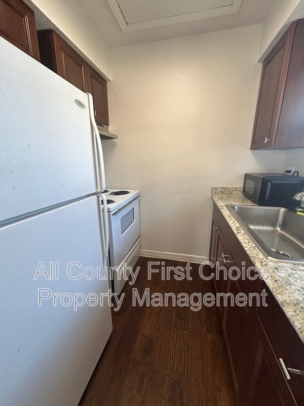 Photo - 3071 Park Ln Unidad C