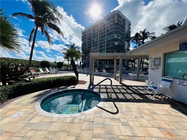 Photo - 8800 S Ocean Dr Unit 1406PH