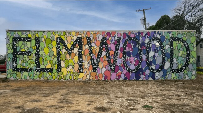 Photo - 1000 Elmwood