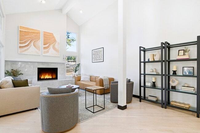 Photo - 1521 Genesee Ridge Rd