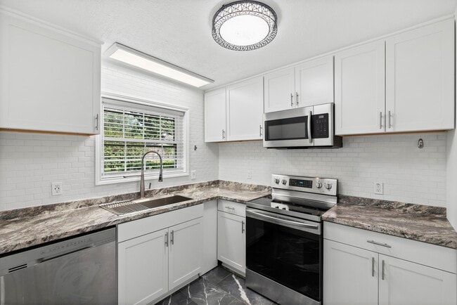 Building Photo - 7900 Westheimer Rd Unit 121