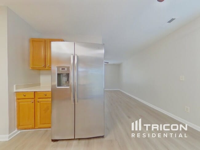 Photo - 124 Devonport Dr