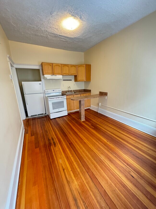 Photo - 883 Huntington Ave Unit 3