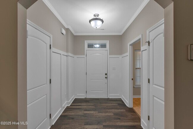 Photo - 1390 Gould Rd