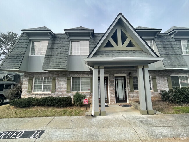 Building Photo - 114 Rondak Cir SE Rental