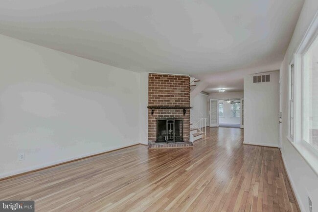 Building Photo - 9703 Stoneham Terrace Rental