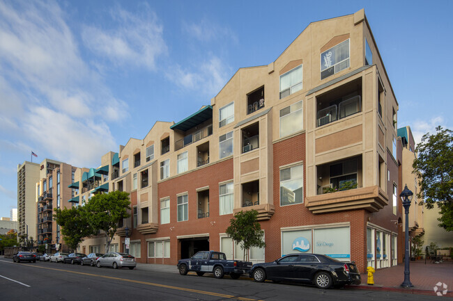 Building Photo - Cornerstone Lofts