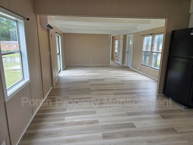 Photo - 1207 Mills Ave