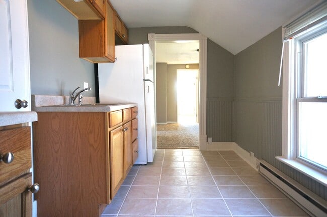 Photo - 15 E 8th St Unidad #2