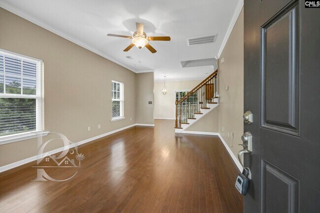 Photo - 328 Northwood St