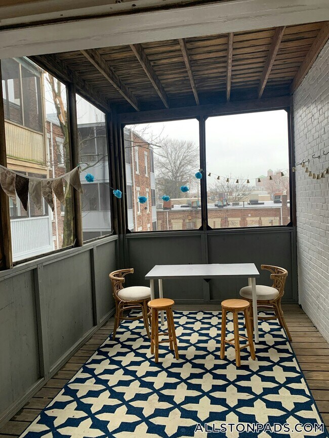 Photo - 33 Highgate St Unit 4