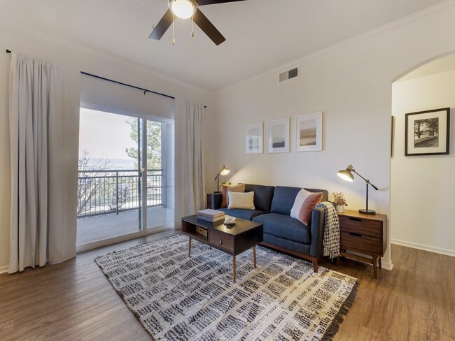 Building Photo - Echo Ridge Apartments