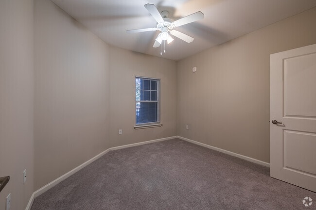 1 habitación, 1 baño - 710 pies cuadrados - Dormitorio - Manor at Indian Creek