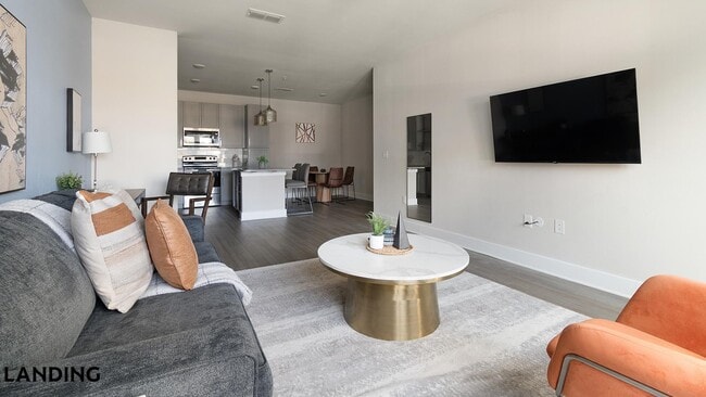 Photo - 65 Sentosa Dr Unidad 282-106