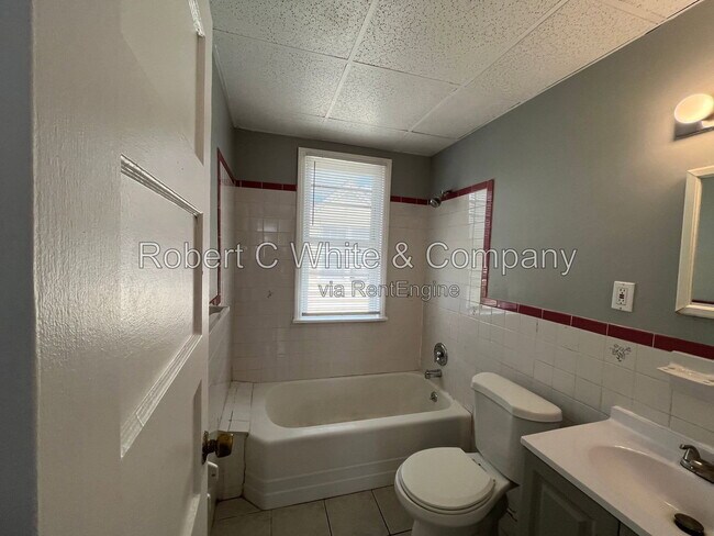 76 N Bishop Ave Unit 2nd Floor