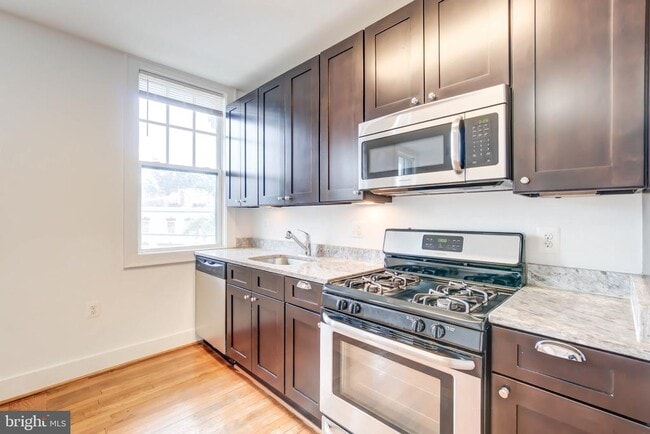 Photo - 1575 Spring Pl NW Unit 32