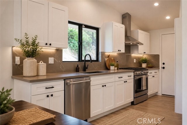 Photo - 5703 McDonie Ave