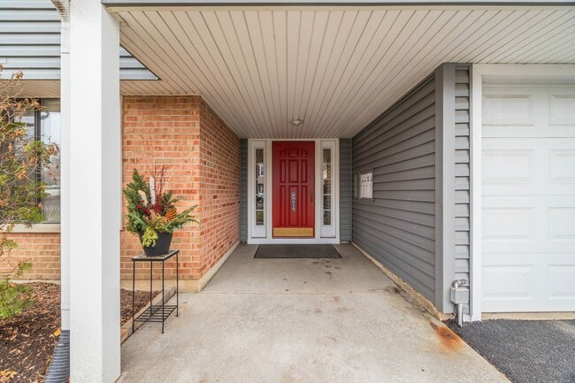 Photo - 0N024 Ambleside Dr Unit 108