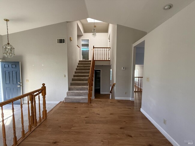 Photo - 861 Sonnet Dr