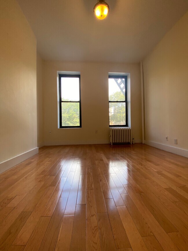 Bedroom - 852 Amsterdam Ave Unit 2n