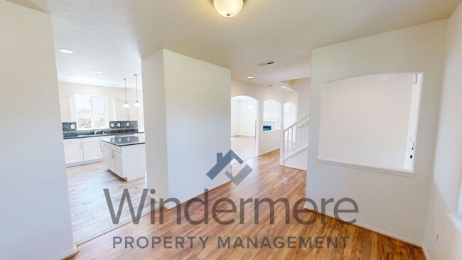 Photo - 229 Kokanee Ln