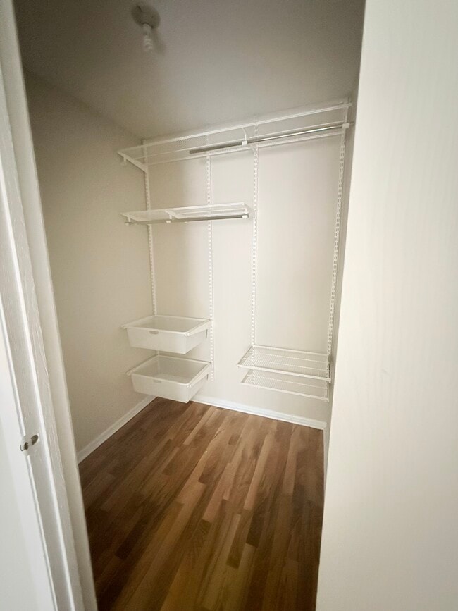 9 Cedar Ct Unit 2nd floor
