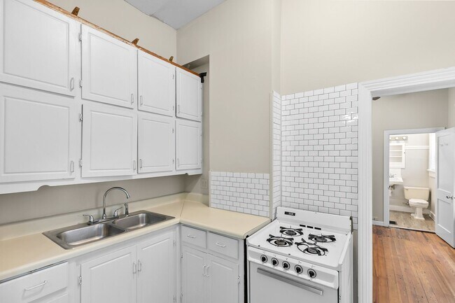 Photo - Kisor Flats