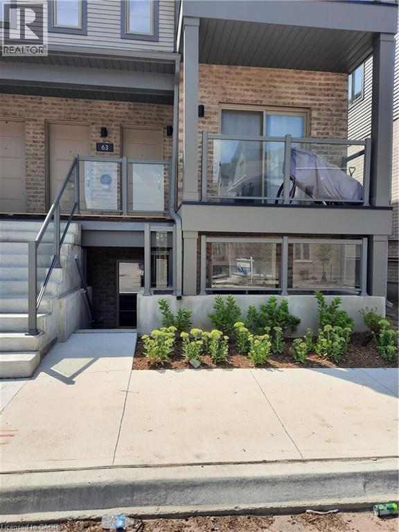 Photo - 205 W Oak Trl