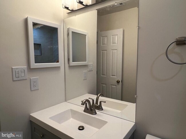 Photo - 8922 Royal Astor Way