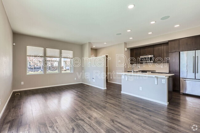 Building Photo - 4605 Crestone Peak St Rental