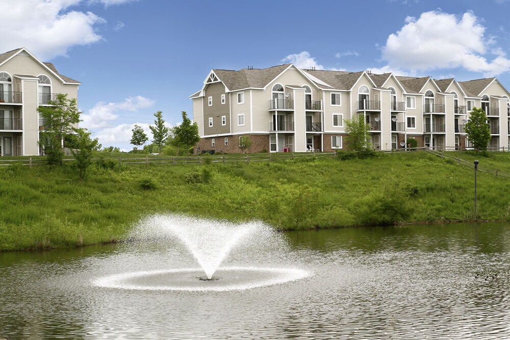 Autumn Lakes Apartments And Townhomes For Rent In Mishawaka In Forrent Com