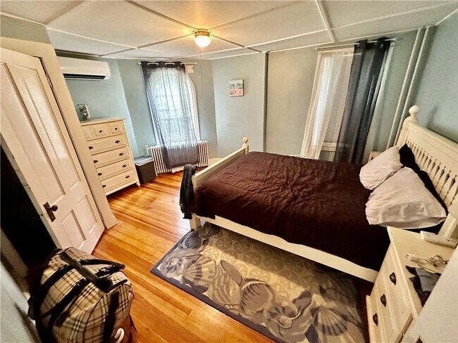 Photo - 327 Spring St Unit 2