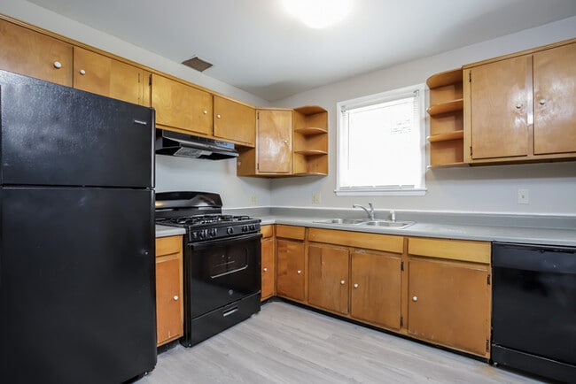 Photo - 2616 Shady Lawn Dr