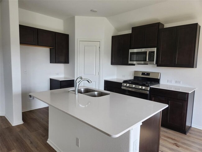 302 Sebring Cir
