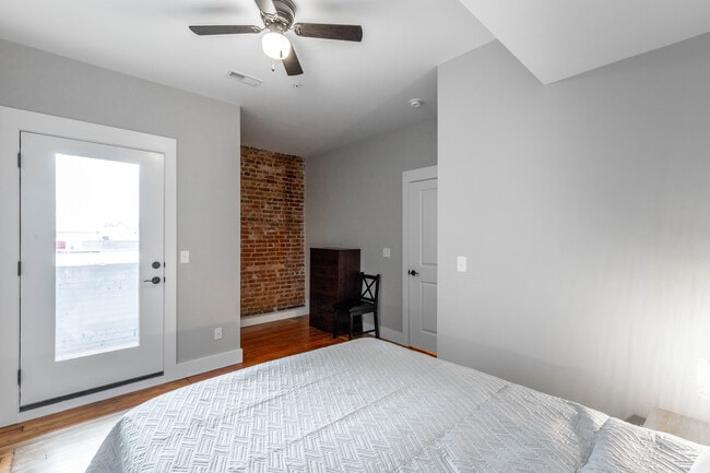 Photo - 1108 McCallie Ave