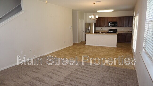 Photo - 2219 Waltham St