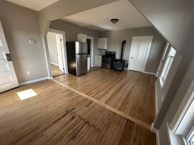 Photo - 465 Rimmon St Apartment Unit 465-3R Rimmon