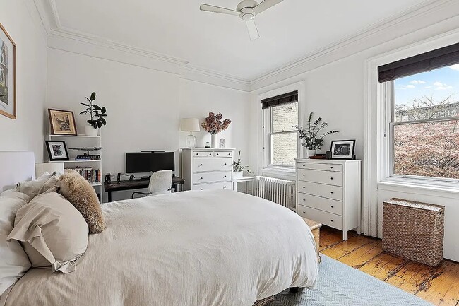 Photo - 198 Sixth Avenue Unit 4